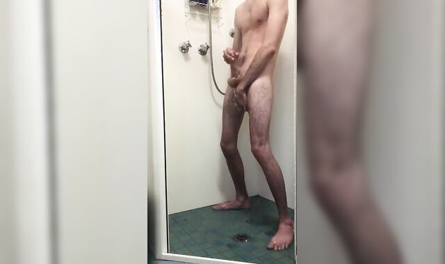 Dangled Lean Dude Fapping In The Shower