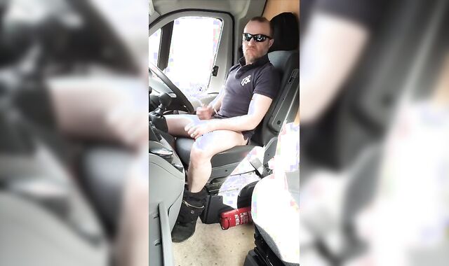 Muscular trucker wanks off and blows geysers of jizm over his tee-t-shirt