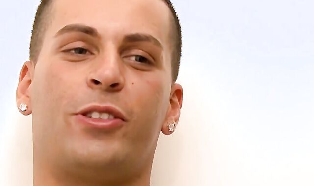 Tattooed Brit very first-ever-timer Lui wanking his fine-sized rock stiff penis