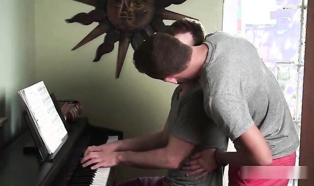 LucaVisconti - PLEASE don't lure THE PIANIST (Brad & Oliver)
