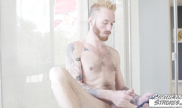 SOUTHERNSTROKES Ash-Ash-Blonde Twunk Declan Moore Jacks Solo