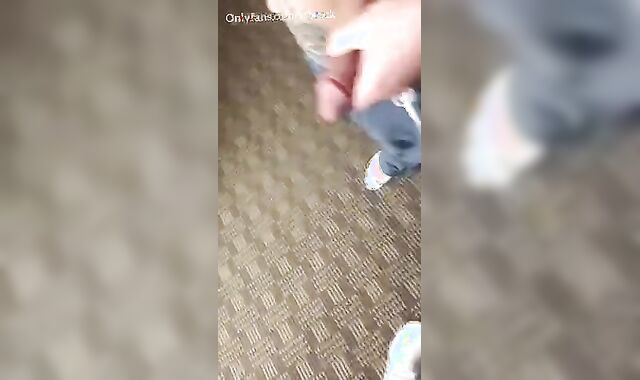 Risky public suck jobs in hotel cave