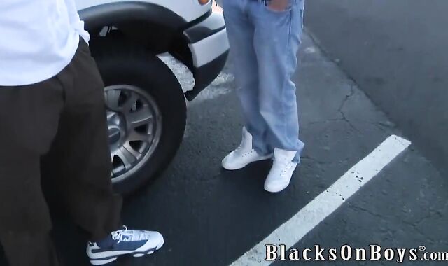 German Man Legacy Gets His First-Ever-Ever-Ever Ebony Pink Cigar