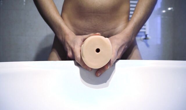 Scopo il mio hump plaything e ci sborro dentro