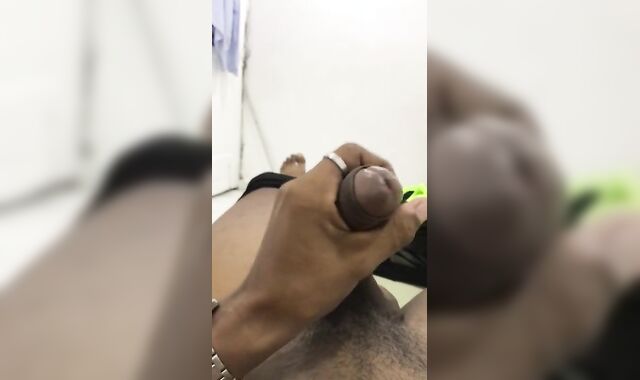 MEGUSTA MASTURBARBE A DIARIO