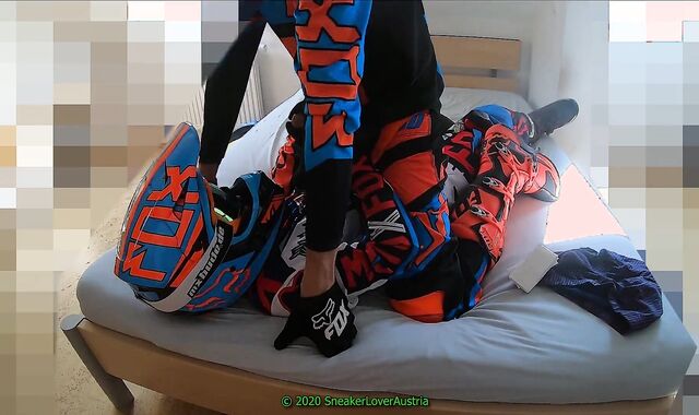 Penetrating with my BF in Fox MX-Gear - Part trio