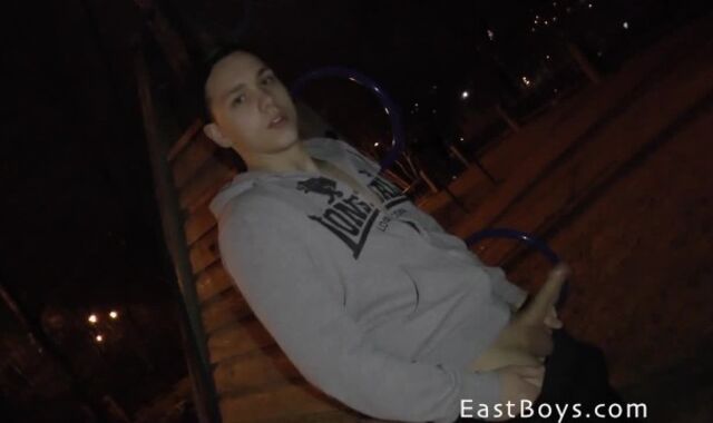 Palm Job in Night Prague - Mickey Rush