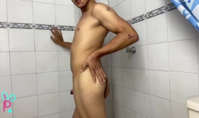 FILLING MY GIGANTIC SPEAR WITH FOAM WHILE TAKING A SHOWER