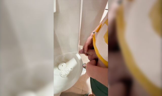 The dude glued me on the bus and blew me for a blowage job