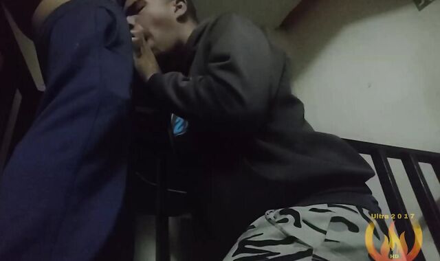 Deep-Sucking a stud in the Emergency stairs