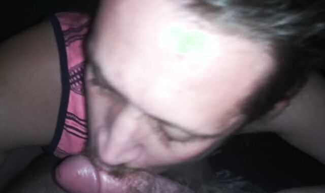 Masturbating meatpipe dry - helping a friend get off