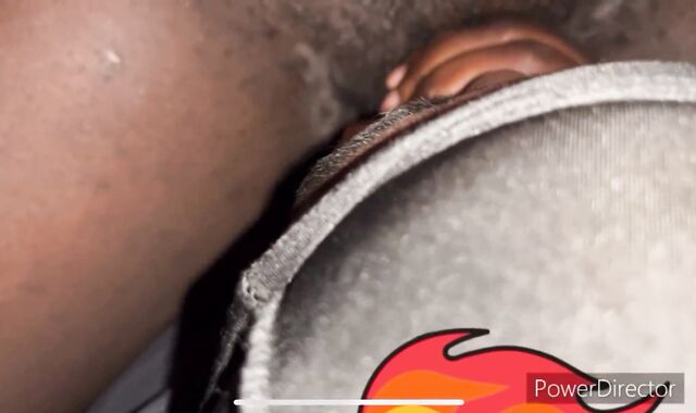 I love blowing his cock and feel him spunking in my mouth