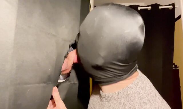 31 year senior dude deep-throated off after his job at the office. He throws a thick dose of testicle tonic