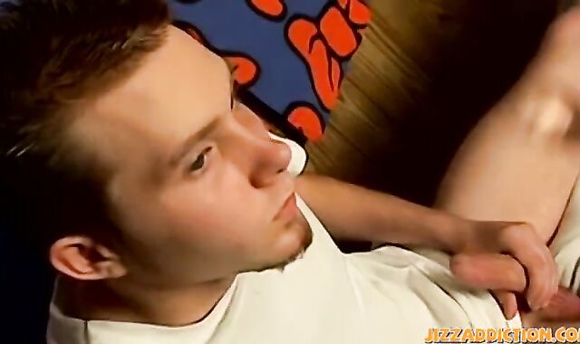 Tatted is tugging before shooting his humungous fountain