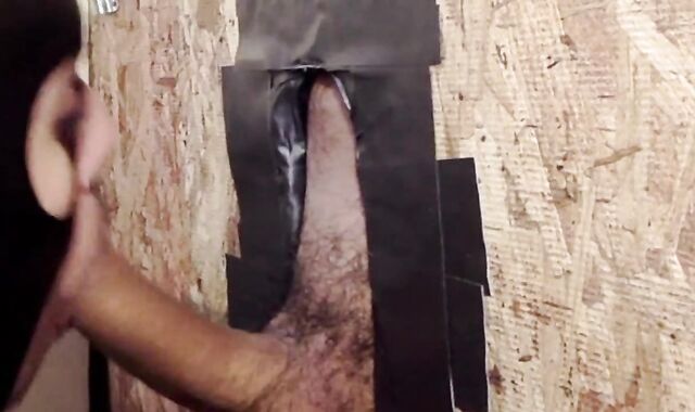 Mexican Standard Bring his Xxl Jizm-Shotgun to Glory Fuckhole