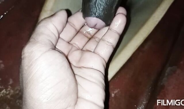 Bringing a fellow home and giving the boy delight, කොල්ලෙක් ගෙදරට ගෙනල්ලා කොල්ලට සැප දෙනවා