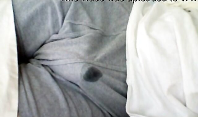 Cuming a slew of while resting