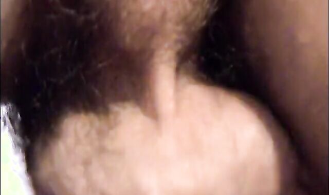 Nextdoor delivery str8 boy gets fapped by us in spite of him