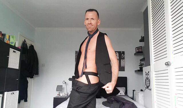 The world's longest undress and masturbate... For all the suit and tie worshippers ????