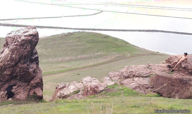 Nature stroke at the California Hills.