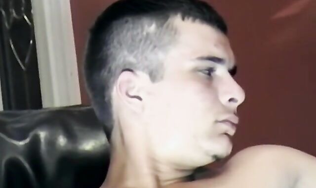 Tatted unexperienced Gage Winchester drains and blows a flow solo