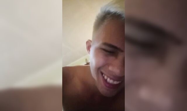 ORGY ON CAM WITH YOUR CHINESE BF