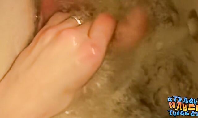 Skinny Shamus wanking hetero pink cigar in bath solo