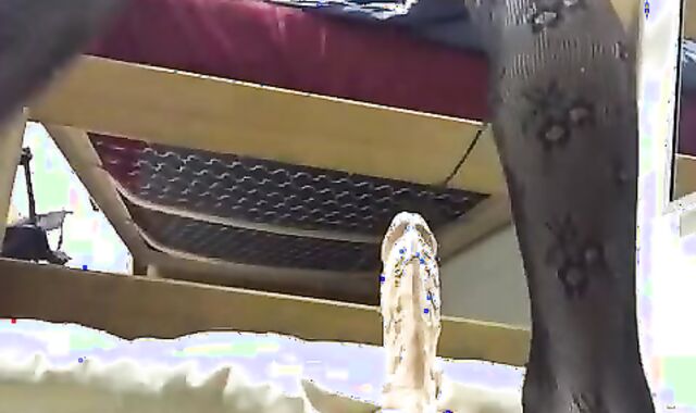 Good-Sized White Pink Cigar Wrecks Twink Culo