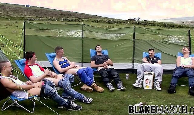British boys take their meatpipes out during outdoor picnic