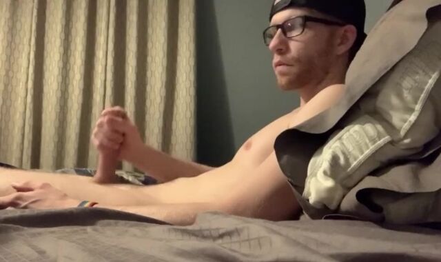 Solo fap with money-shot