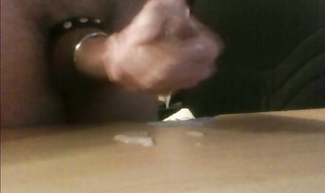 Draped twunk with knob ring & rope edging and cumming