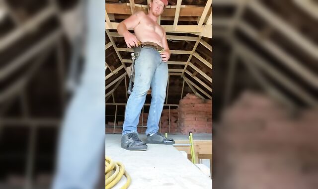 Supah-Super-Hot ginger construction worker get off while you see him work his woood