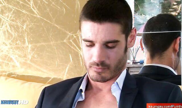 No, don't fap my humungous man rod, don't do it, i'm str8 dude ! Pierre