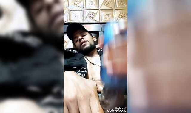 Hard squirting Cum Shot