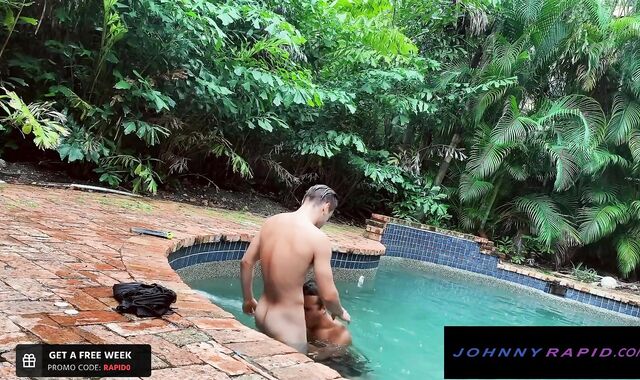 Teddy Inhale-Job's Johnny's Stiffy Underwater - Johnny Bandera - JohnnyRapid