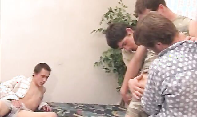 Gorgeous Youngsters In 4-Way Romp