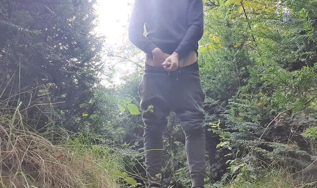 Jizz in public park for very first-ever time! ???? Somebody caught me! ???? (Queer-For-Pay teen)