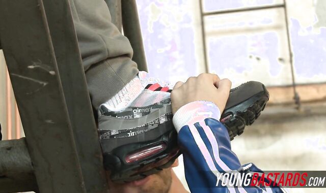 Spermy Blast For Twink Blower