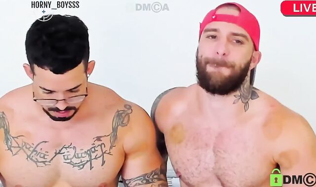 Heterosexual Folks salivating to each other and having fun