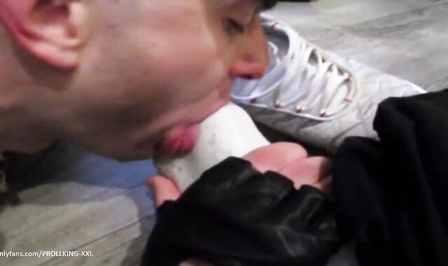 PROLLKING enormous - FRENCH SNEAKER BLOW