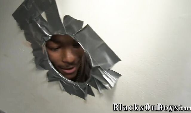 Aiden Summers Toying With Dark-Hued Pulverize-Catapults