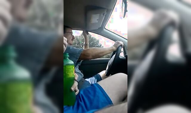 Front seat spear flash right beside taxi boy