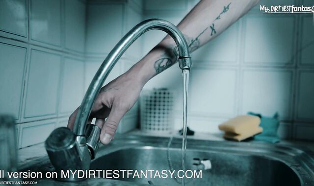 A super hot and grubby farmer using his scarecrow for fellatios and ass-fuck sheer enjoyment