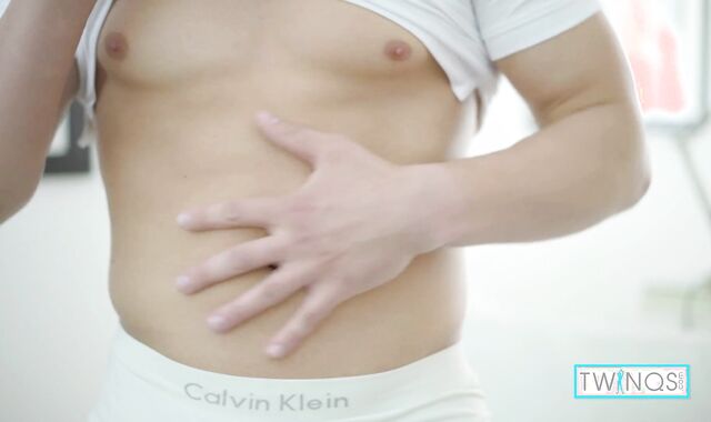 Early Morning Getting Off With Beefy Stud Fucktoy Luke!