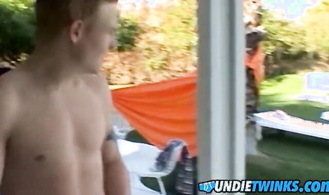 Youthfull Shane Allen and Zack Randall arse-boink pummel in 3 way