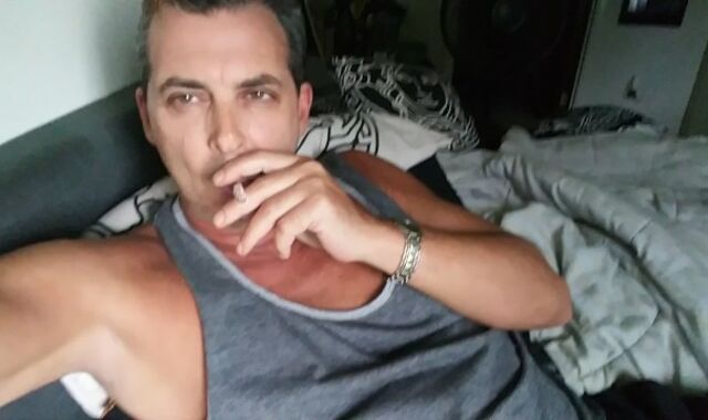 CELEBRITY POKE-A-THON TAPE LEAK DILF CORY BERNSTEIN SMOKING, MILKING OFF, ASSFUCK PENETRATION, CUM