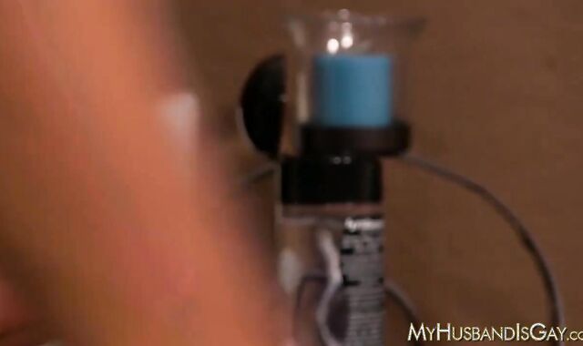 Obedient queer Kirk Cummings ass fucking plumbed by Parker Wright