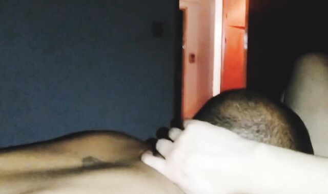 trio CON DOS AMIGOS GAY-FOR-PAY DOTADOS Y CALENTONES. ESCUCHENLOS GEMIR!!!!