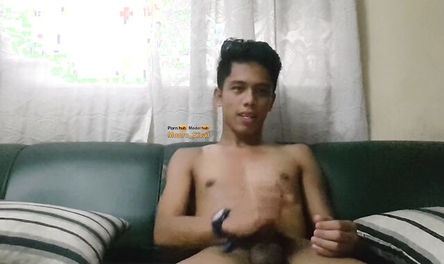 Filipino Super-Sexy Twunk Fapping Off while witnessing Fag Porn on a Rainy Day