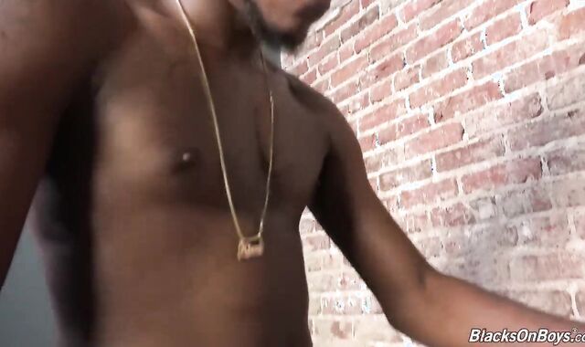 Osiris Gets Poked By His Dark-Hued Cellmate